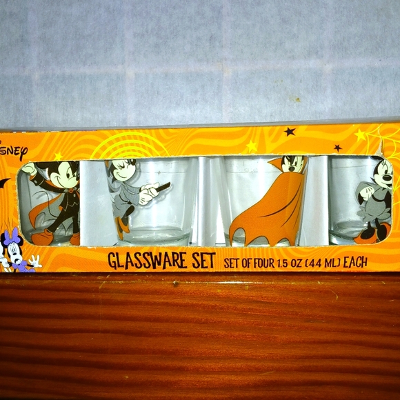 Disney Other - Disney Halloween shot glasses